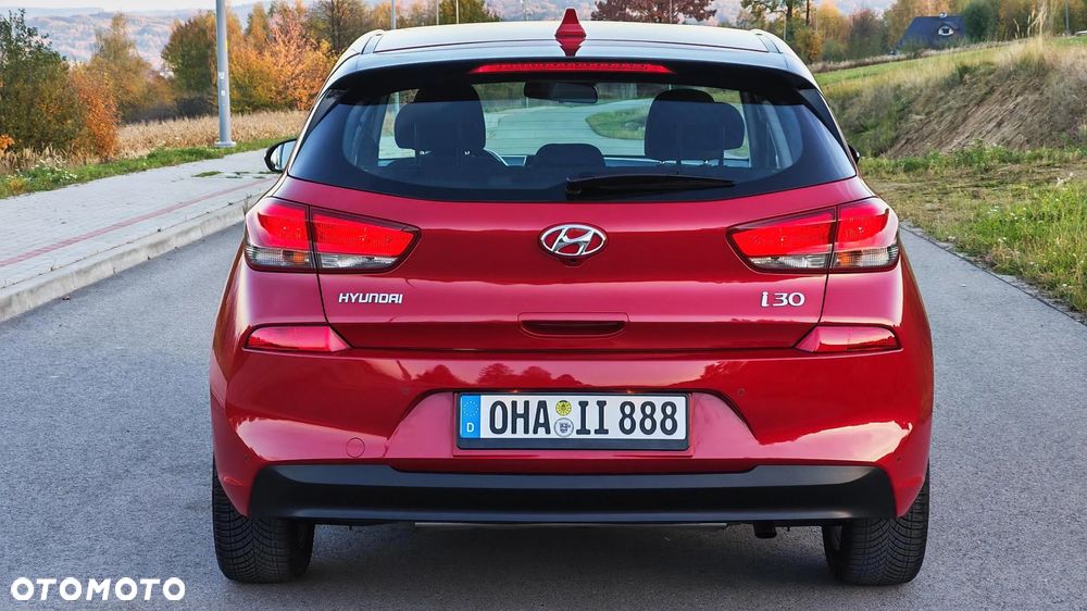 Hyundai i30 1.4 Passion Plus - 8
