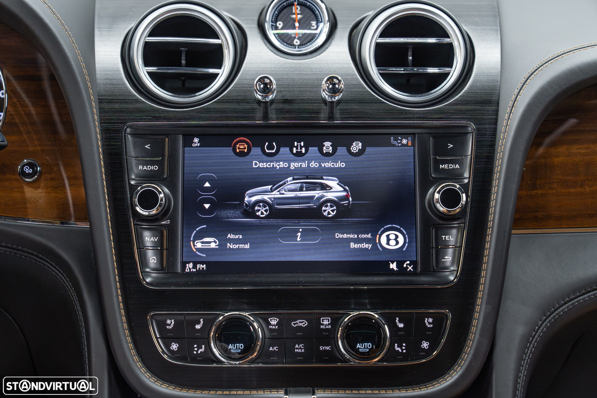Bentley Bentayga V8 - 34