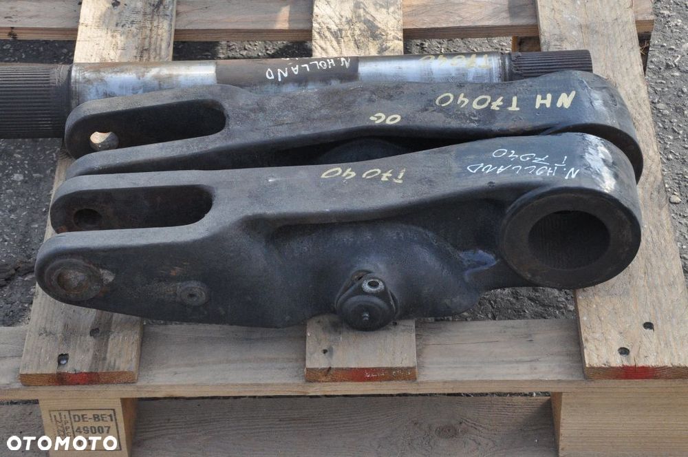 RAMIONA WAŁEK PODNOŚNIKA Case Puma  NEW HOLLAND T7040 - 2