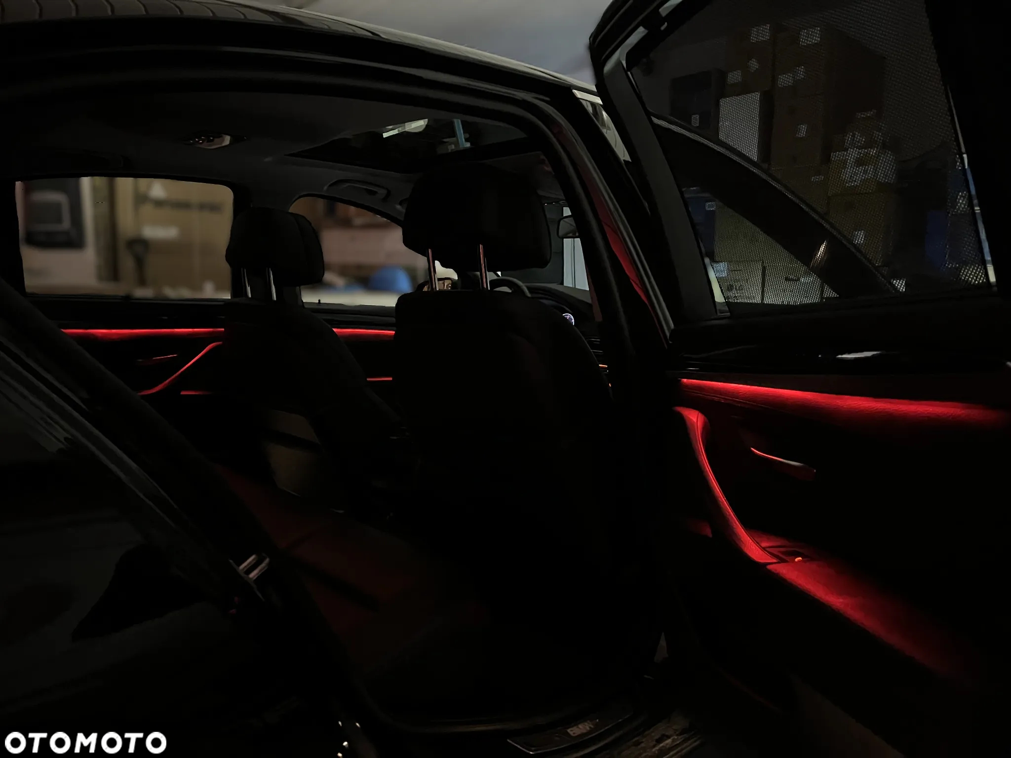 BMW Seria 5 520d xDrive Luxury Line - 28