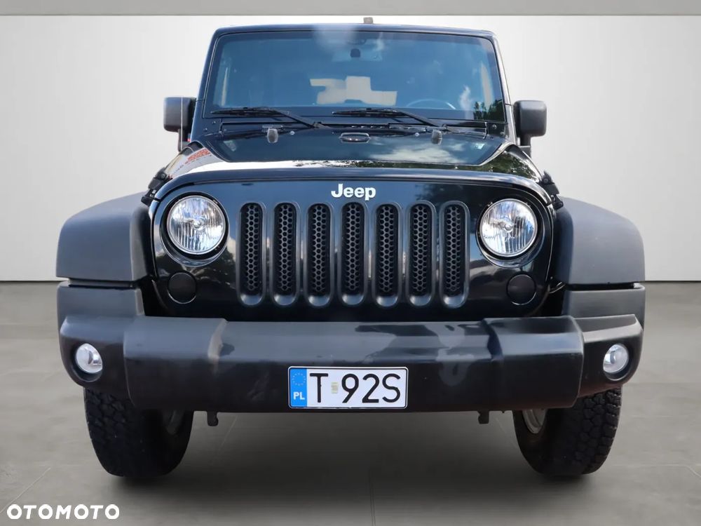 Jeep Wrangler - 1