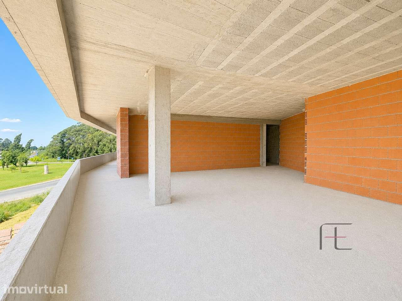 Apartamento T4 Vista Mar, Varandas, Lugar Garagem 2 viaturas, Arcozelo - Grande imagem: 2/14