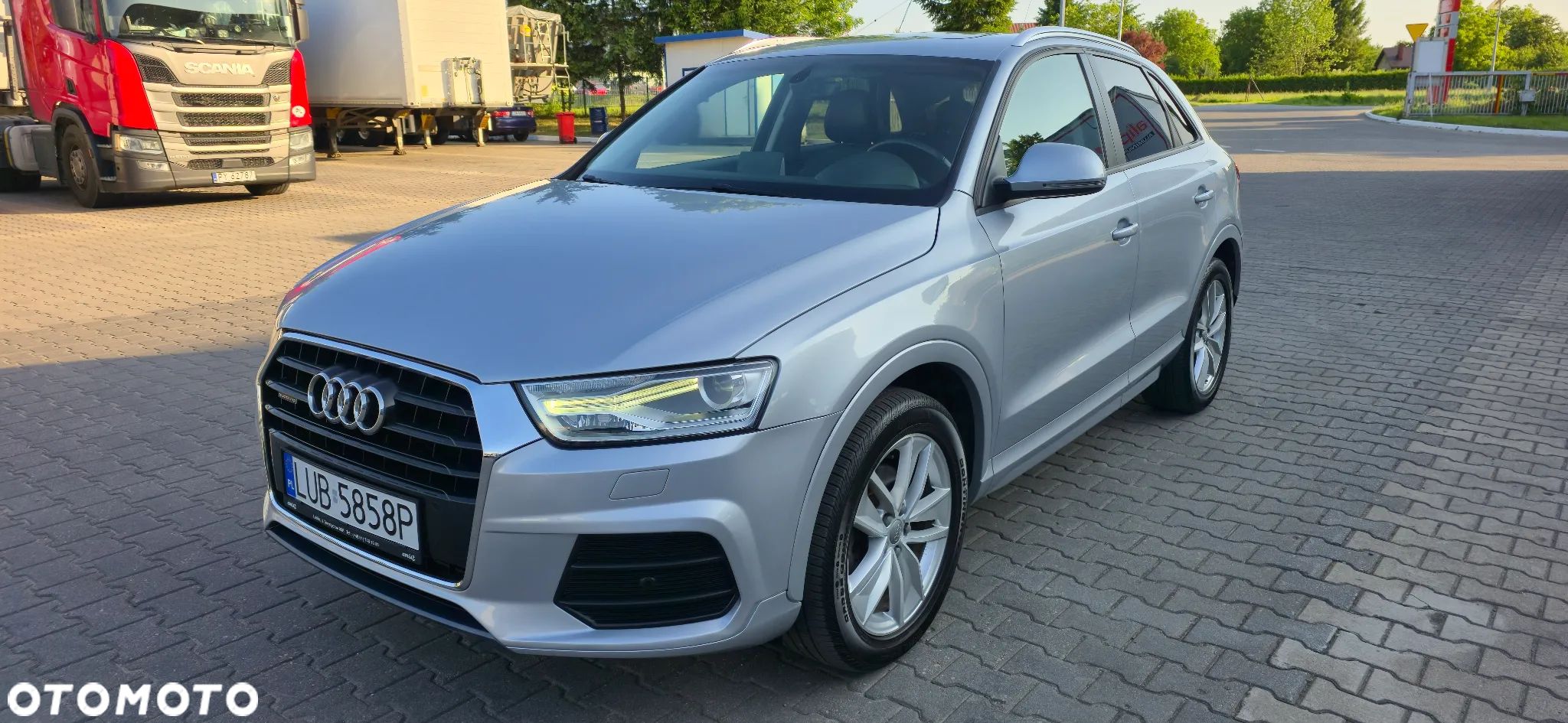 Audi Q3 - 1
