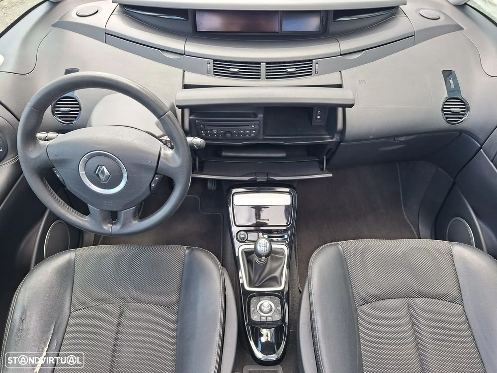 Renault Espace 2.0 dCi SE Travel 7L - 8