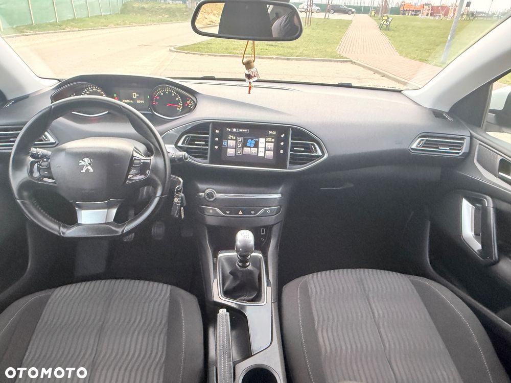 Peugeot 308 1.6 THP Active - 30