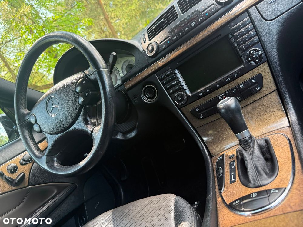 Mercedes-Benz Klasa E - 20