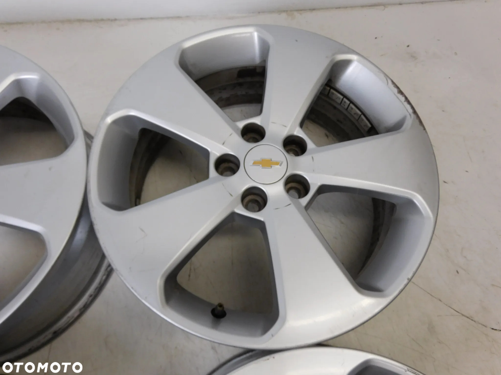 FELGI aluminiowe17 CHEVROLET TRAX CRUZE MOKKA 5x105 - 3