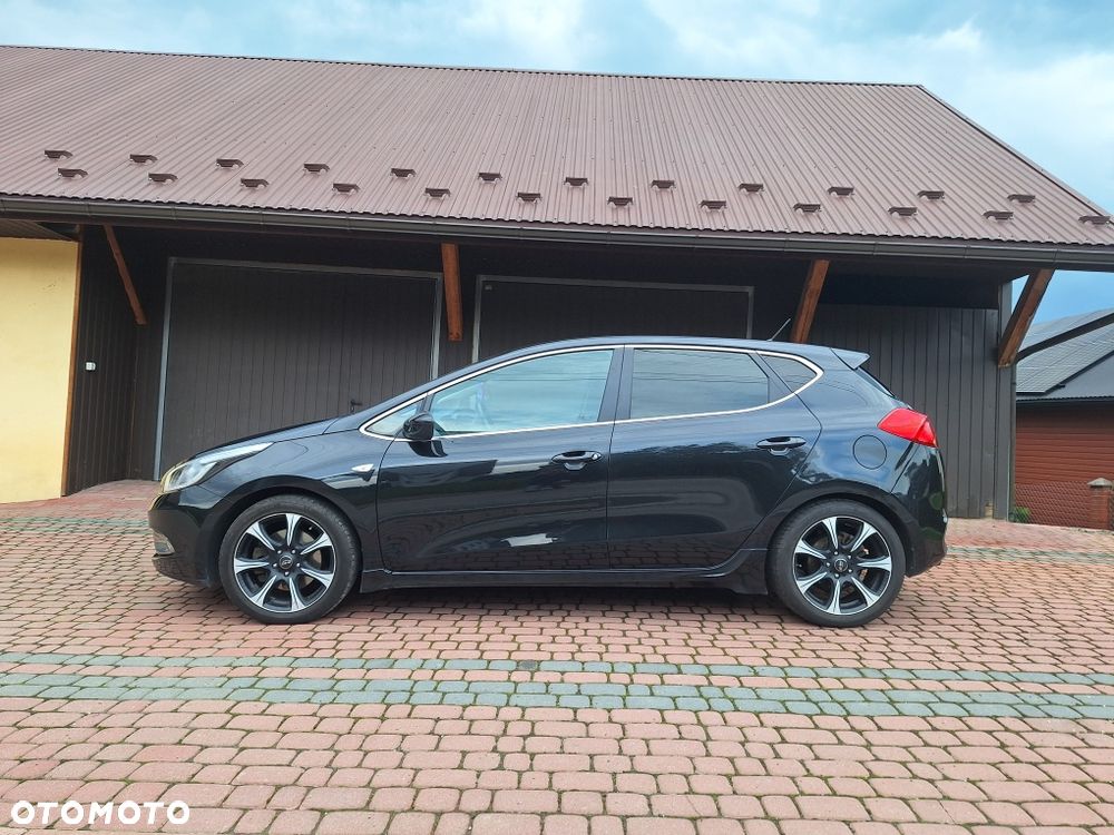 Kia Ceed - 1