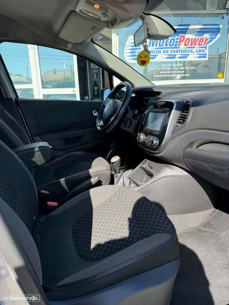 Renault Captur 1.5 dCi Exclusive - 2