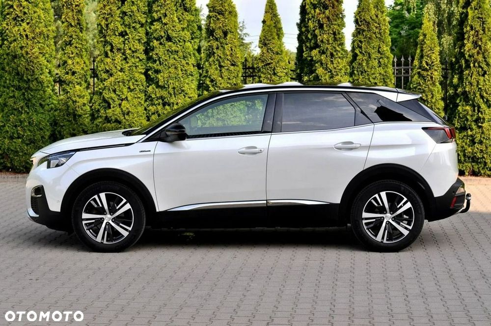 Peugeot 3008 1.2 PureTech Allure S&S - 10