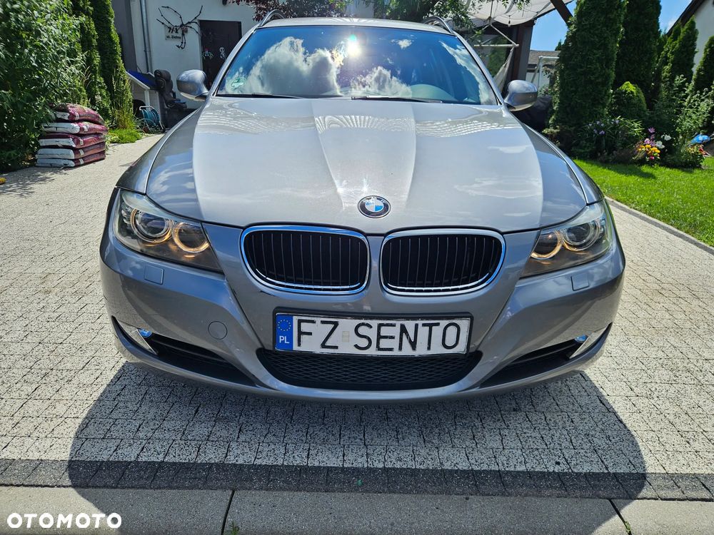 BMW Seria 3 320i Edition Exclusive - 3