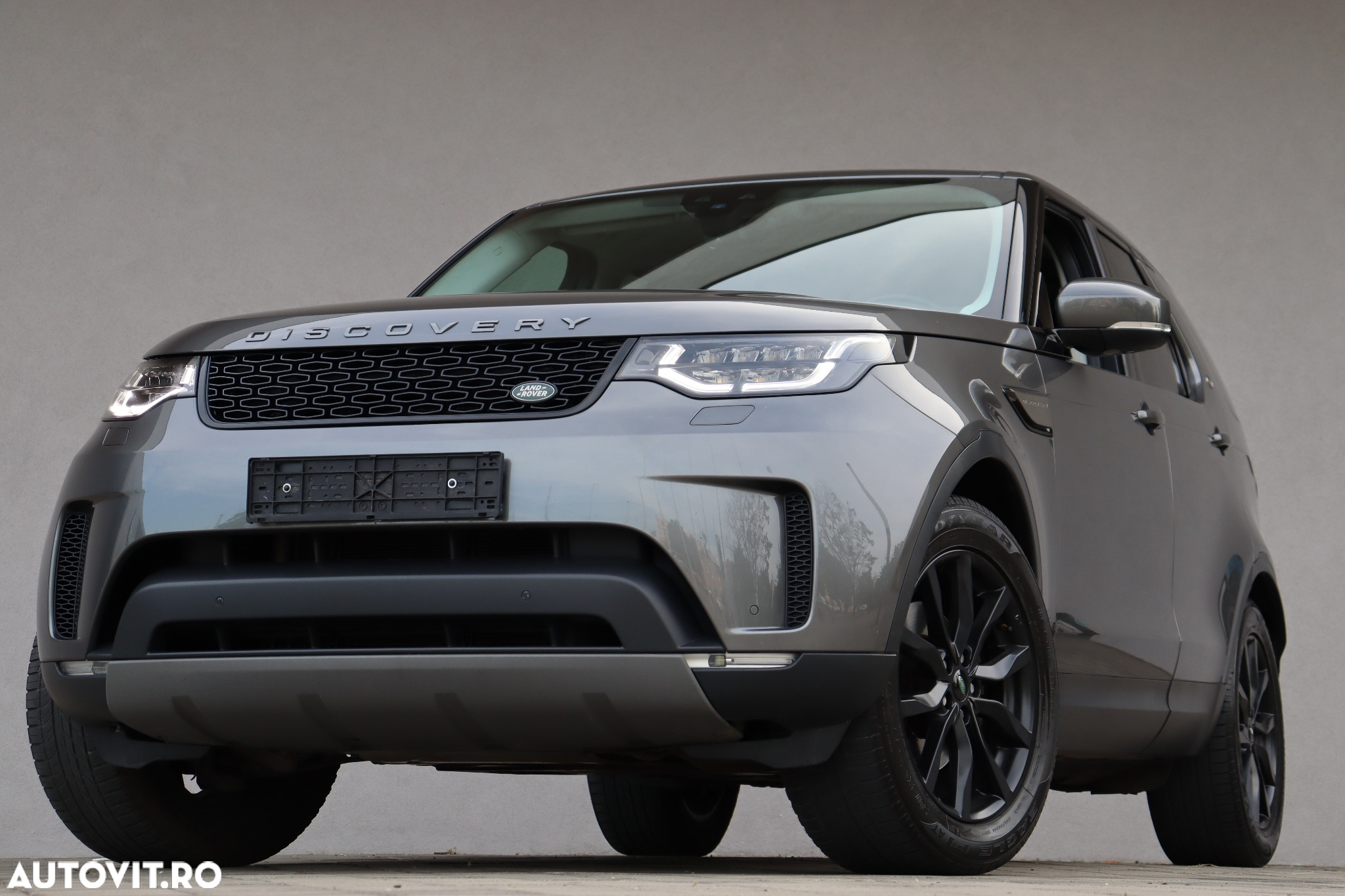 Land Rover Discovery 3.0 L TD6 HSE - 4