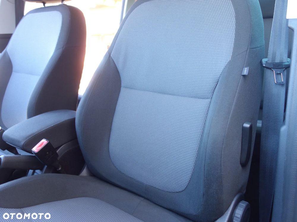 Skoda Yeti 1.2 TSI Elegance PLUS EDITION - 27