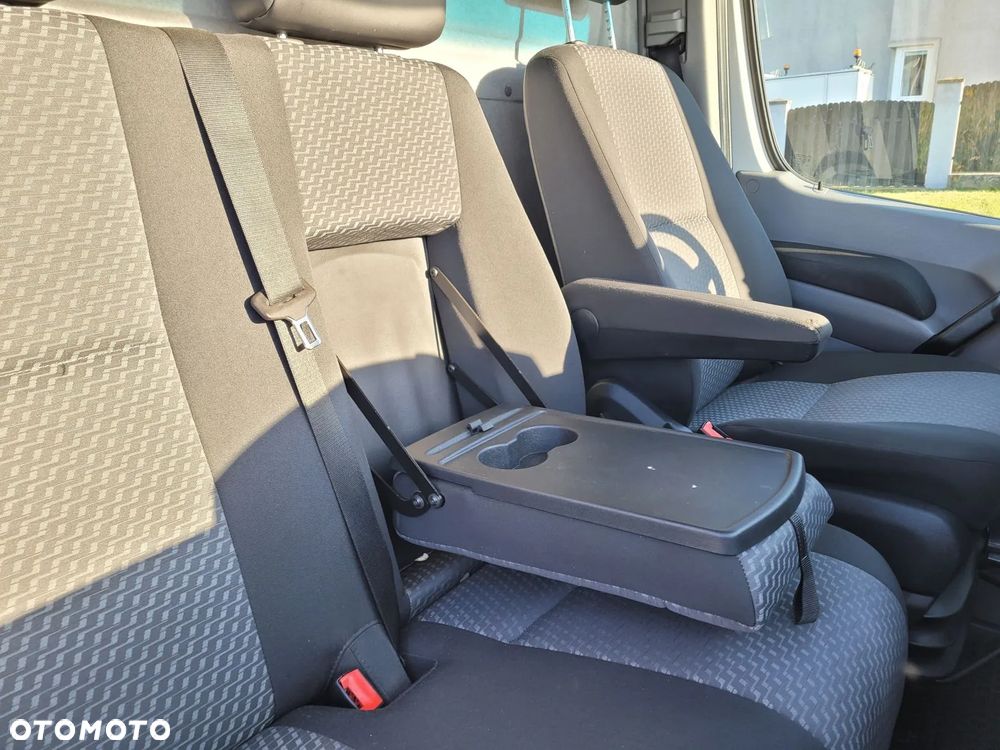 Volkswagen Crafter L2H3 163KM Klima Webasto Tylko 174Tkm bezwypadkowy o - 22
