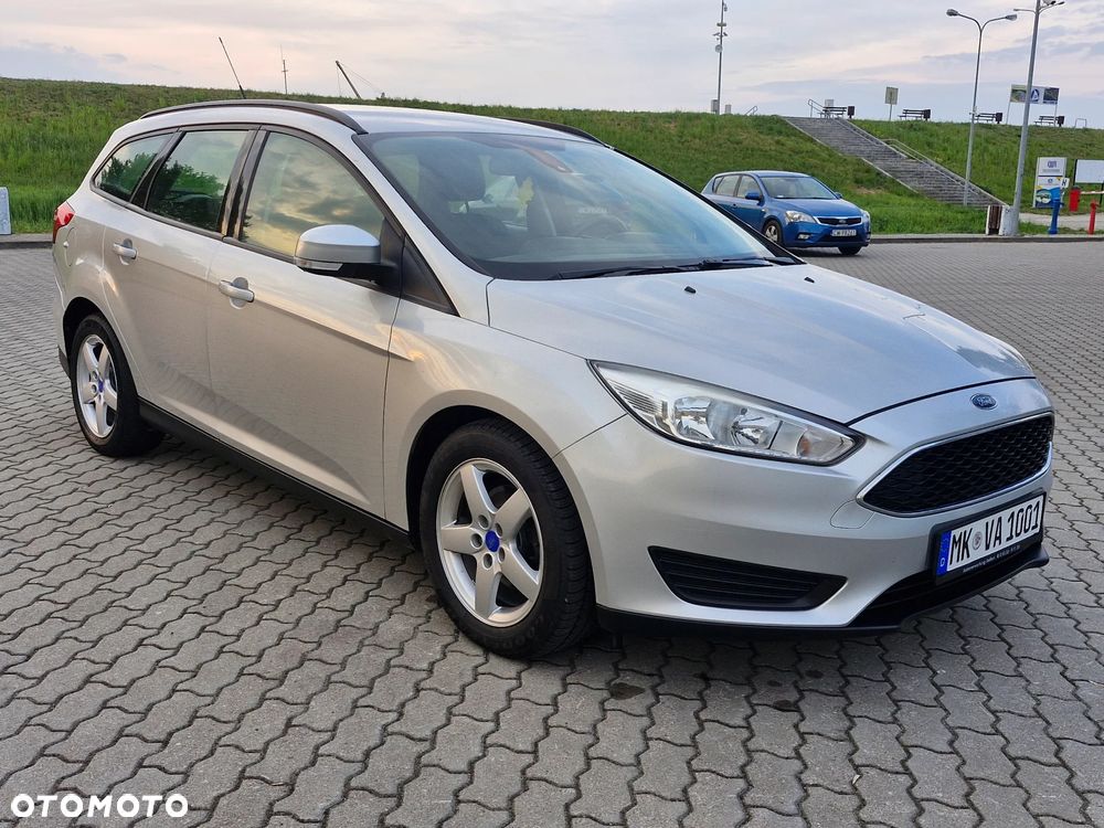 Ford Focus 1.5 TDCi SYNC Edition ASS - 9