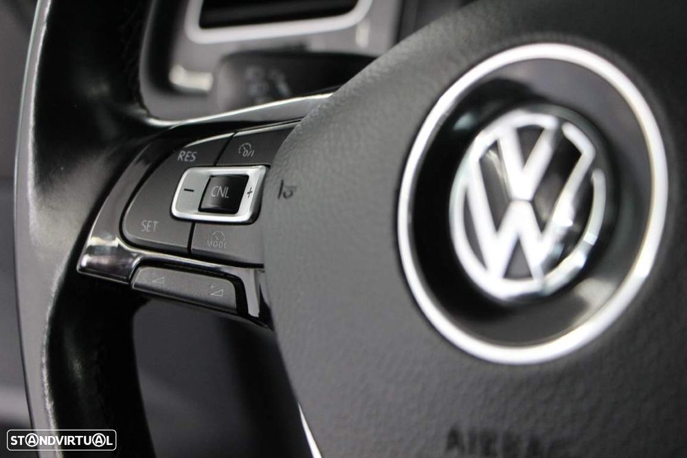 VW Golf 1.6 TDI Trendline - 20