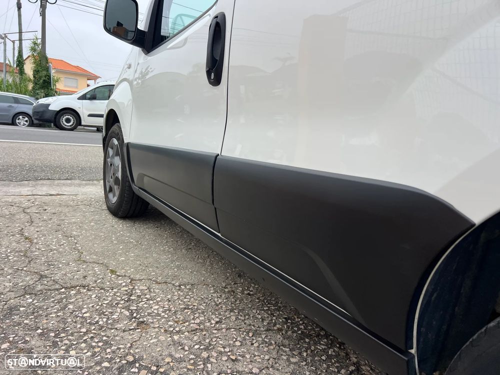 Fiat FIORINO 1.3 M-JET ADVENTURE (NACIONAL) - 15