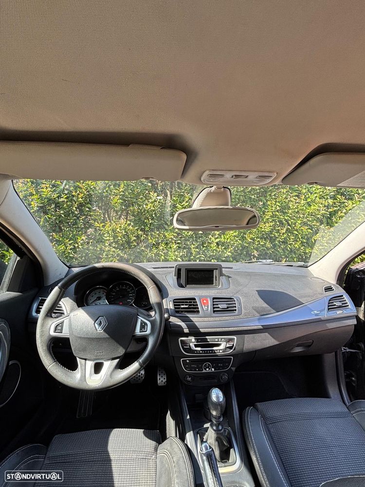 Renault Mégane Coupe 1.5 dCi GT Line - 8