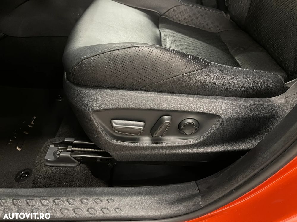 Toyota C-HR 2.0 HSD 184 CP 4x2 CVT Special Edition - 19