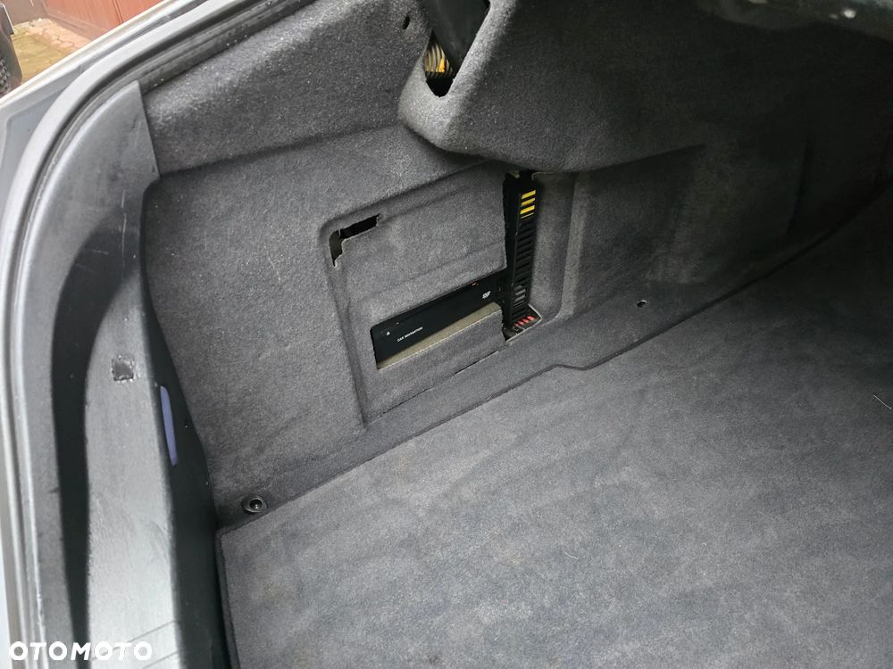 Mercedes-Benz CLS 320 CDI 7G-TRONIC DPF - 22