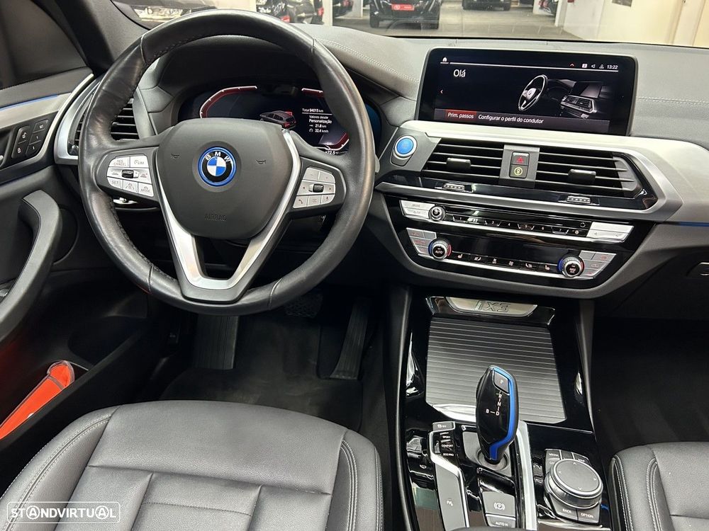 BMW iX3 Inspiring - 14