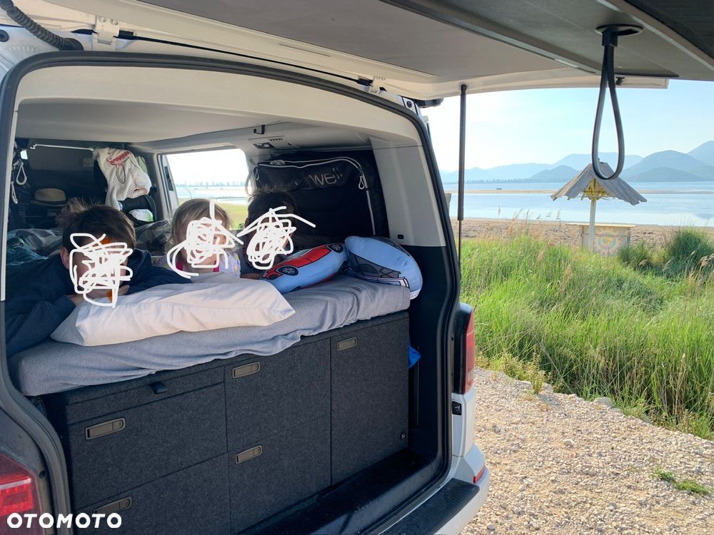 Volkswagen California - 17