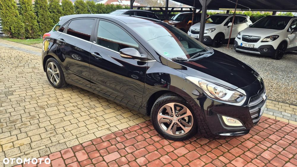Hyundai i30 1.4 Passion Plus - 3