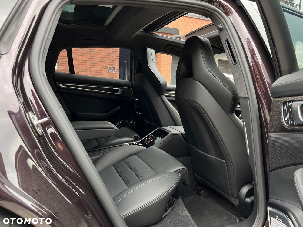 Porsche Panamera Turbo S - 16