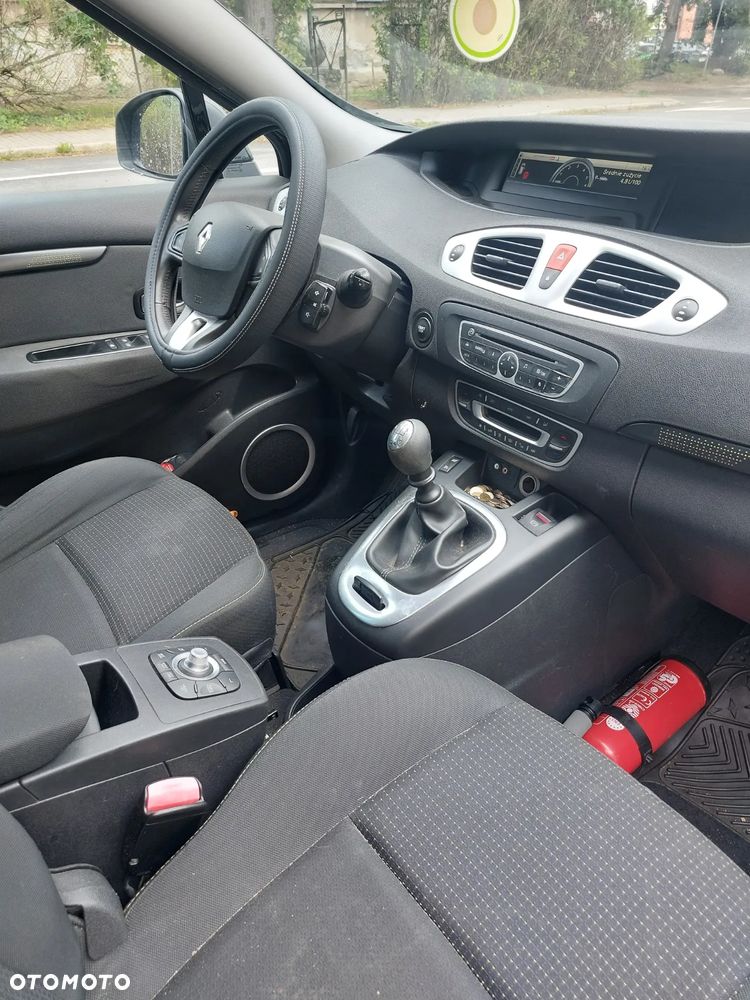 Opel Astra IV 1.7 CDTI Enjoy - 36