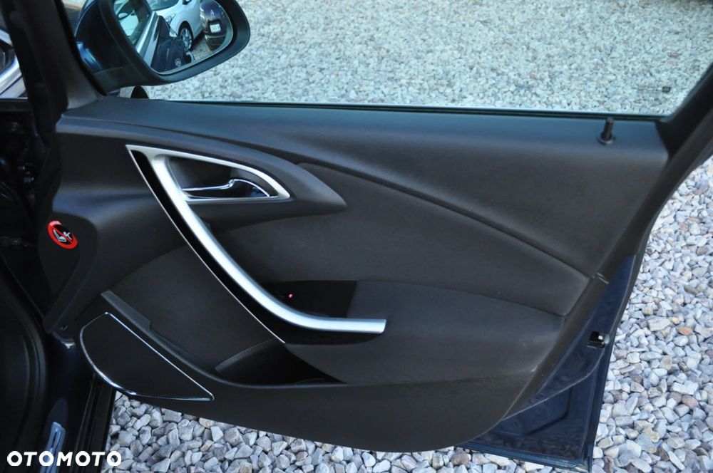 Opel Astra 1.4 Turbo Sport - 30