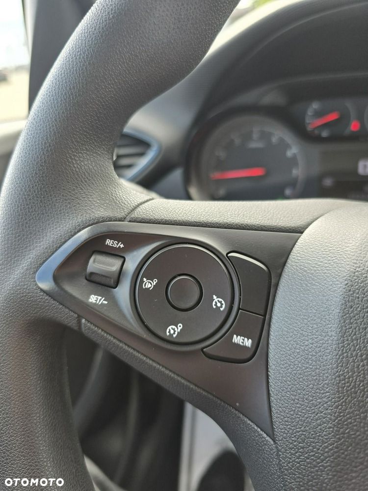 Opel Crossland X - 31