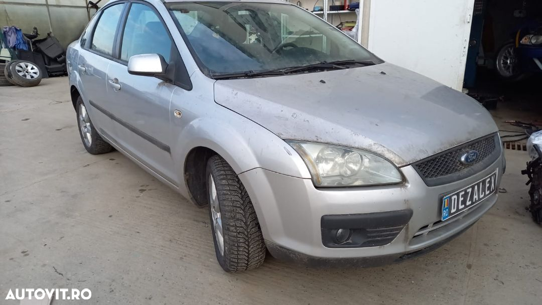 Dezmembrari Ford Focus 2 sedan 1.6 i benzina si 1.4i benzina 2005 - 2