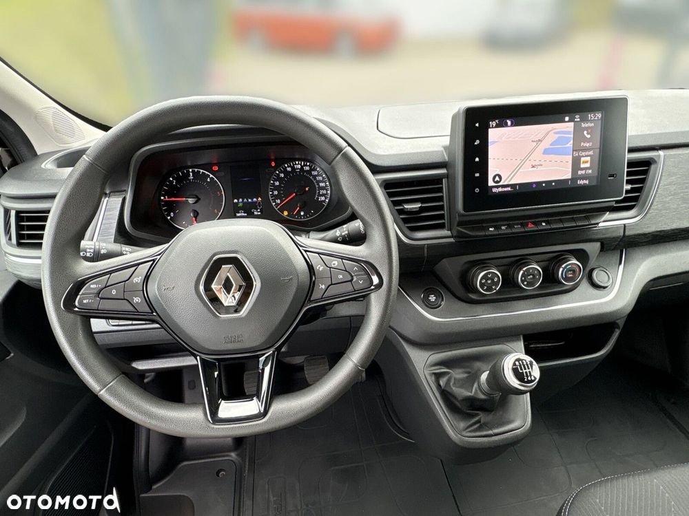 Renault Trafic - 17