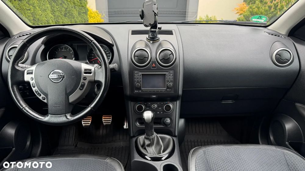 Nissan Qashqai 1.6 360 - 10