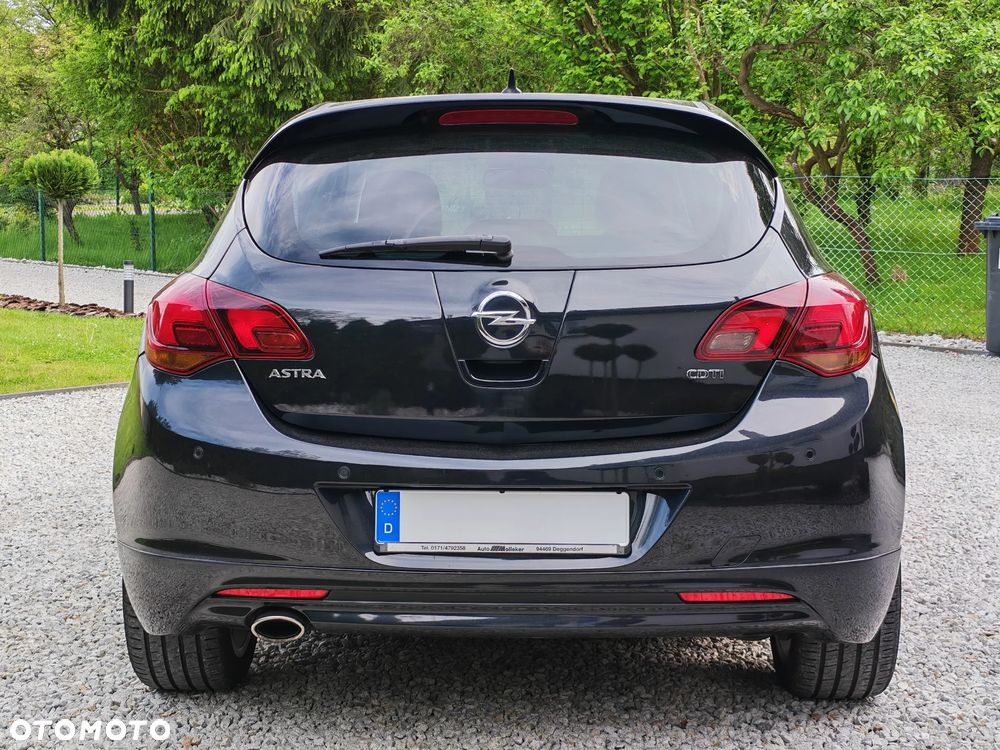 Opel Astra 2.0 CDTI DPF Automatik Innovation - 6