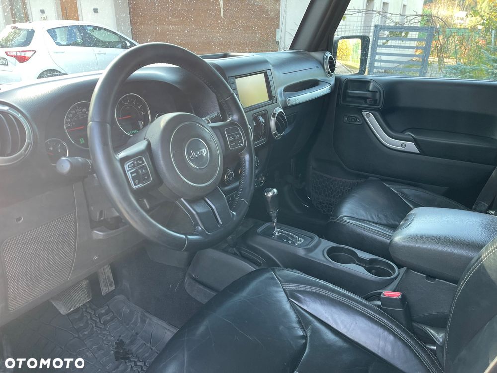 Jeep Wrangler 3.6 Unlim Sahara - 10