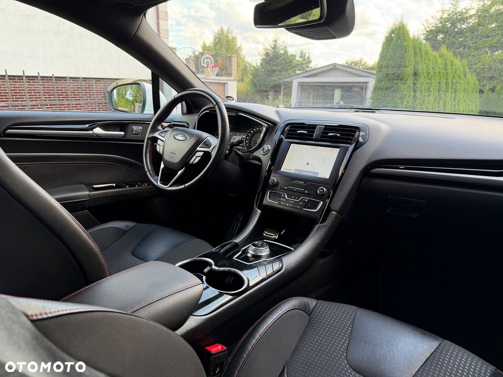 Ford Mondeo 2.0 EcoBlue ST-Line - 14