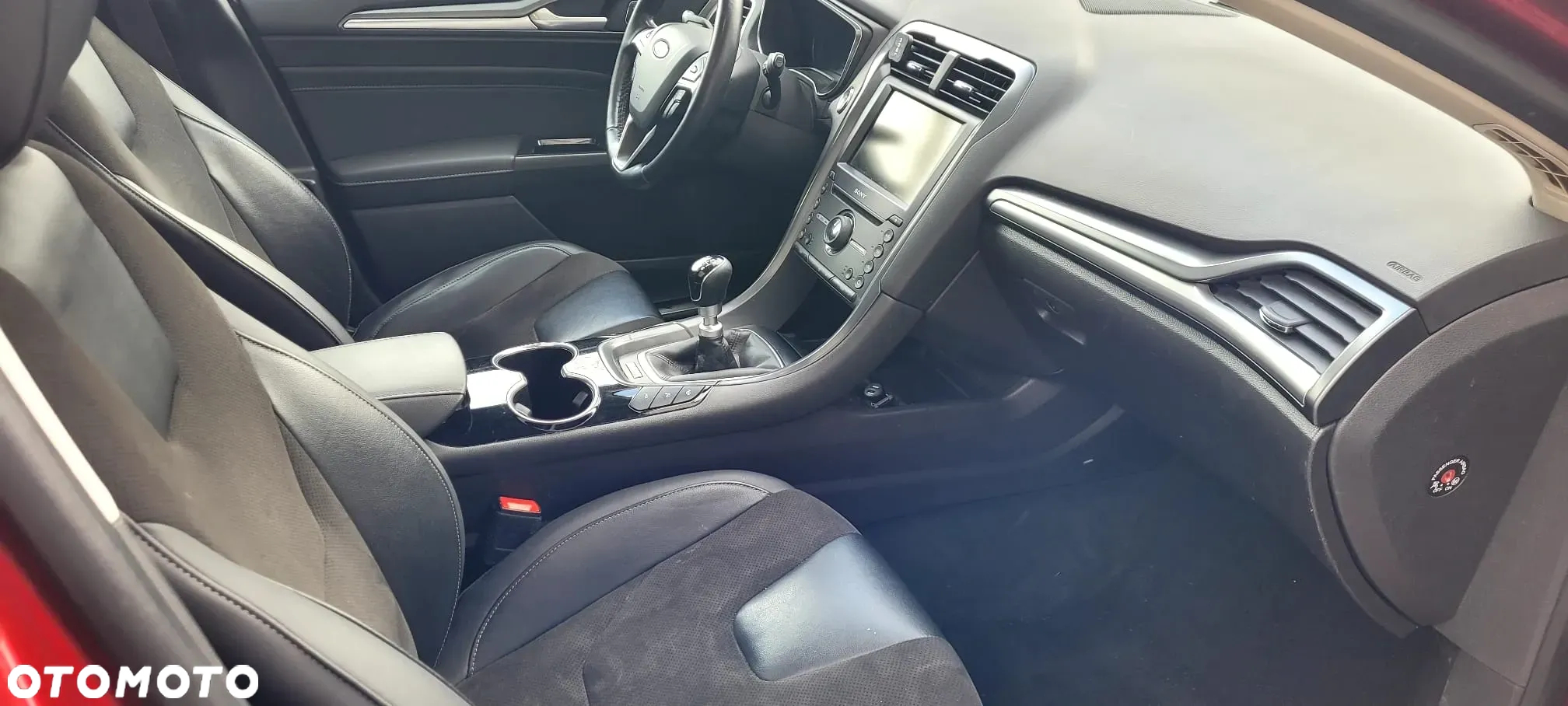 Ford Mondeo 2.0 TDCi Titanium - 8