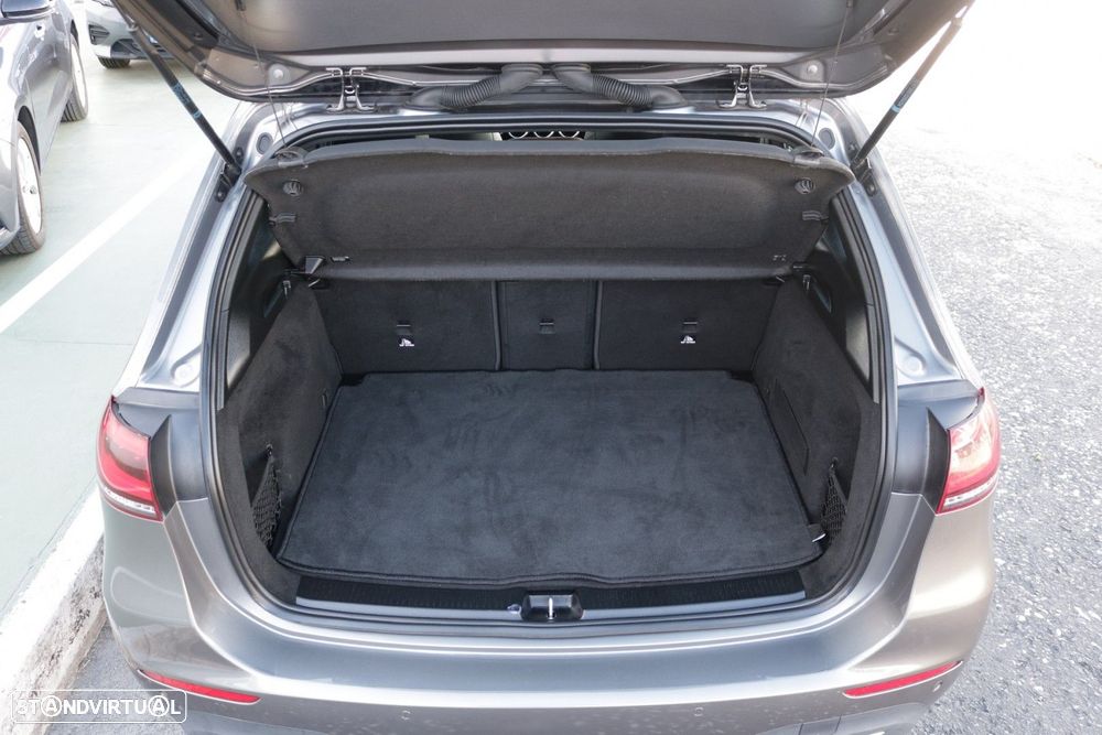 Mercedes-Benz B 180 d Style - 17