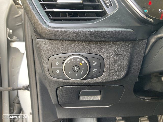 Ford Focus 1.5 TDCi ECOBlue Connected - 16