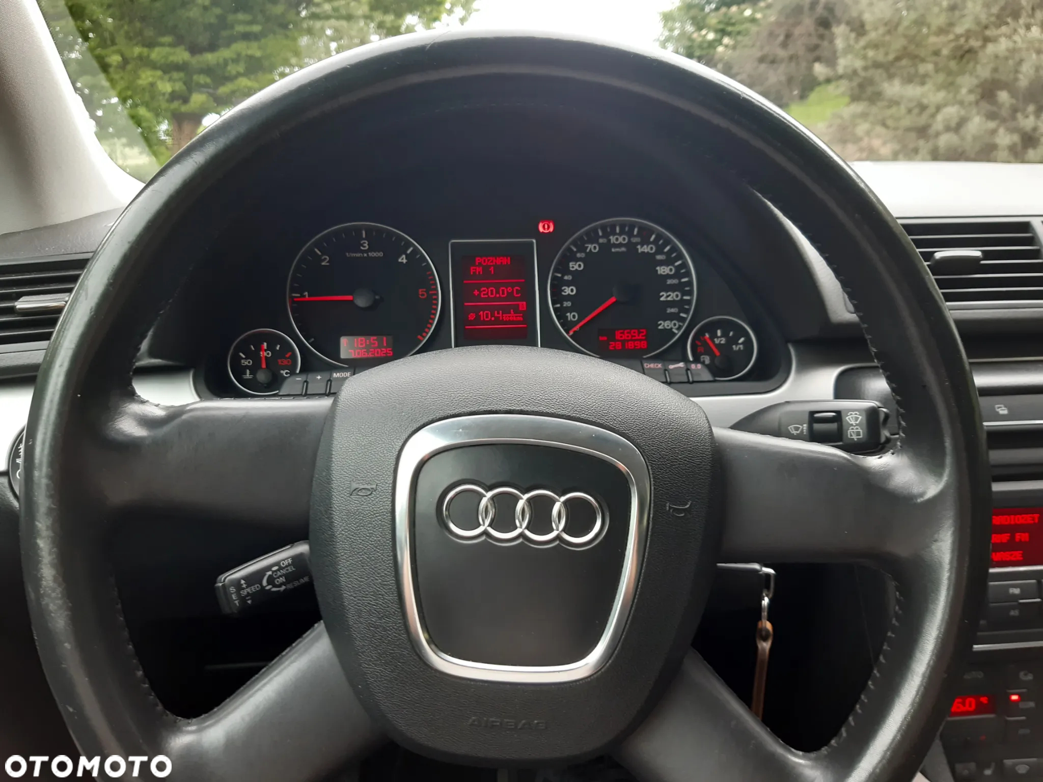 Audi A4 Avant 2.0 TDI - 24