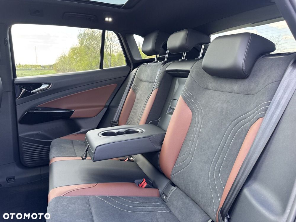 Volkswagen ID.4 - 16