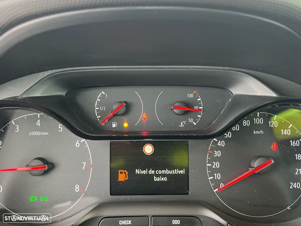 Opel Crossland X 1.2 T Innovation - 9