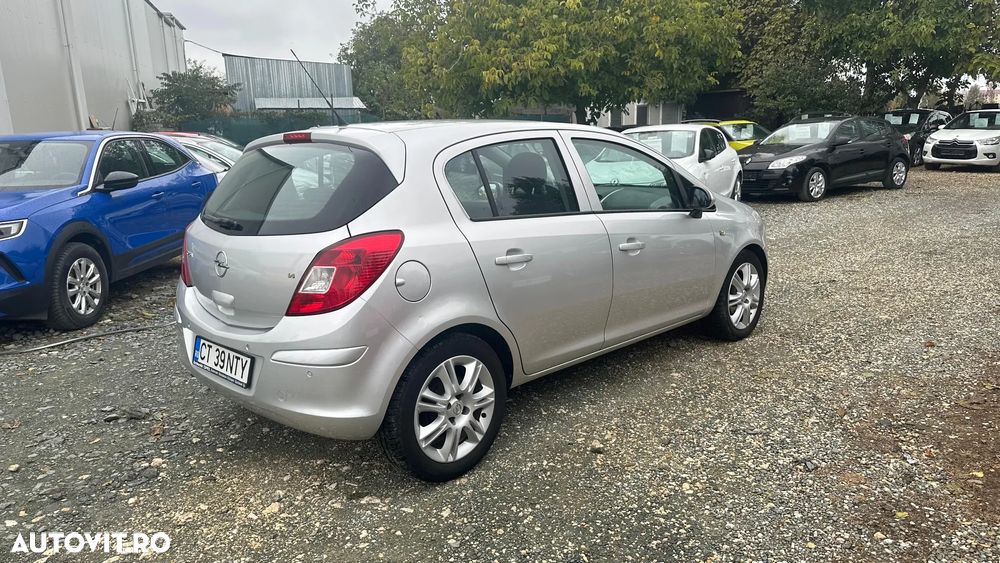Opel Corsa - 10