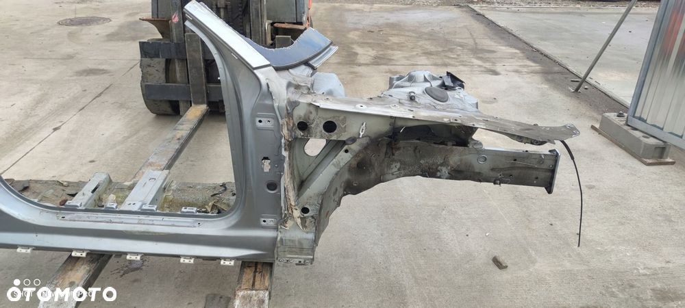 ĆWIARTKA PRÓG BOK FARTUCH PRAWA STRONA AUDI A6 C7 - 1
