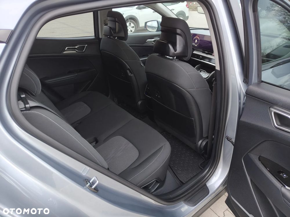 Kia Sportage 1.6 T-GDI AWD Paket Spirit - 13