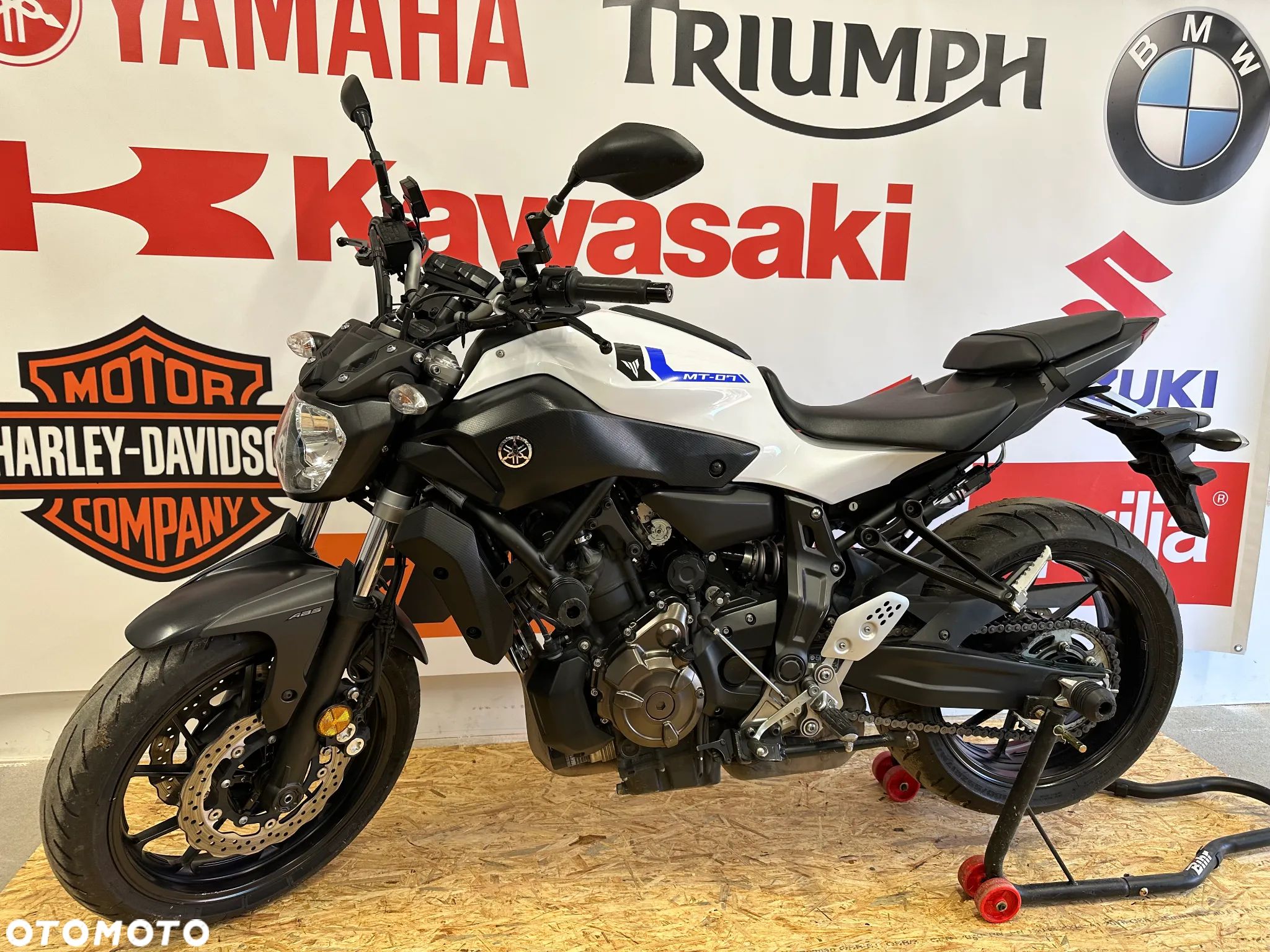 Yamaha MT - 1