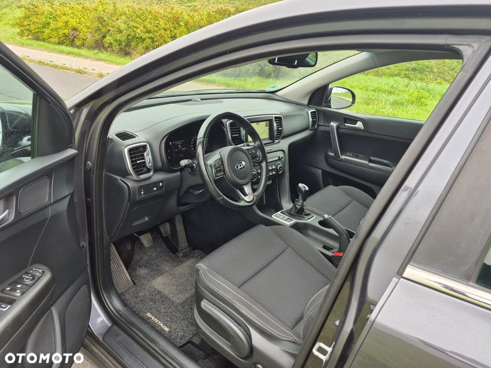 Kia Sportage 2,0 CRDI AWD Spirit - 8