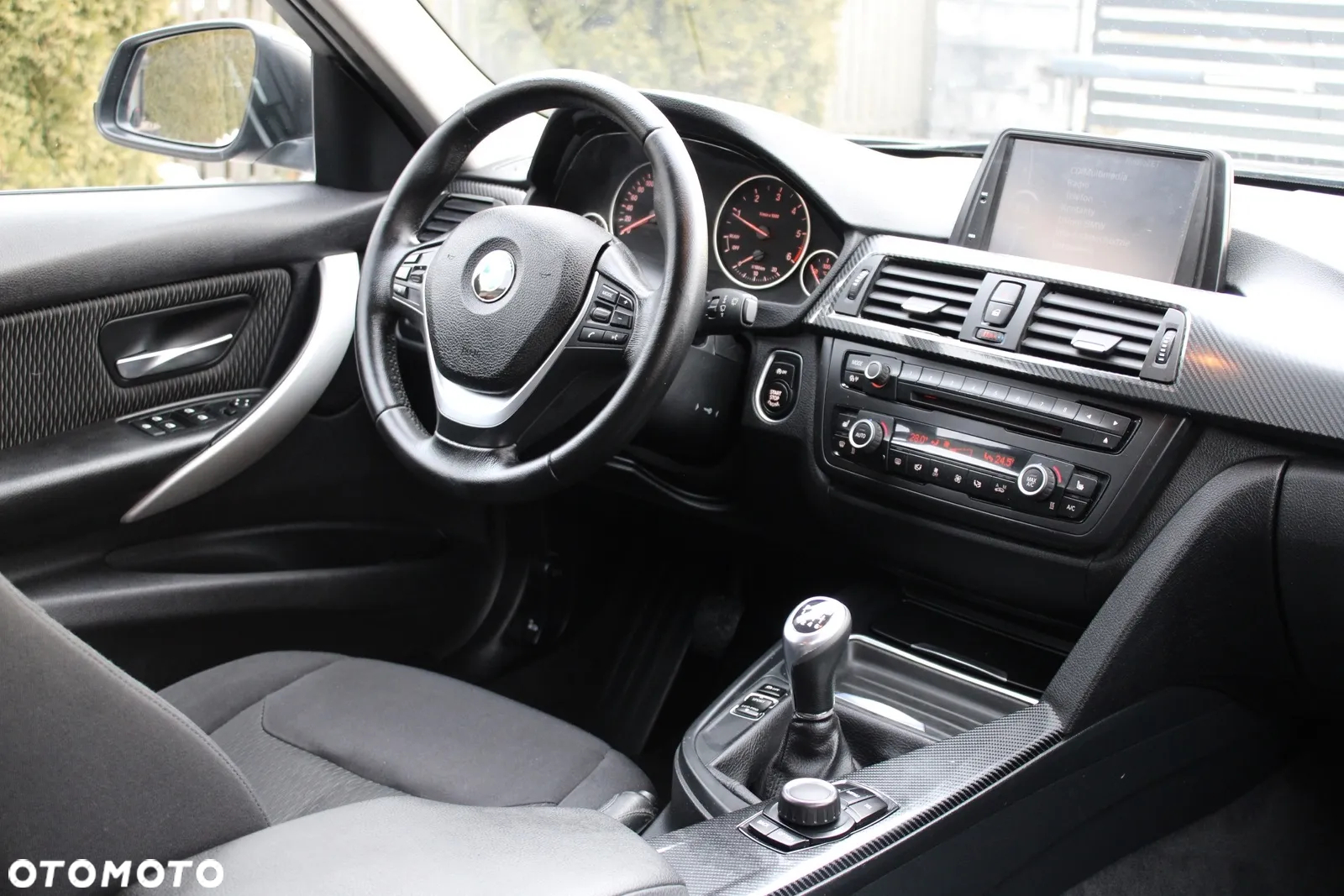 BMW Seria 3 - 24