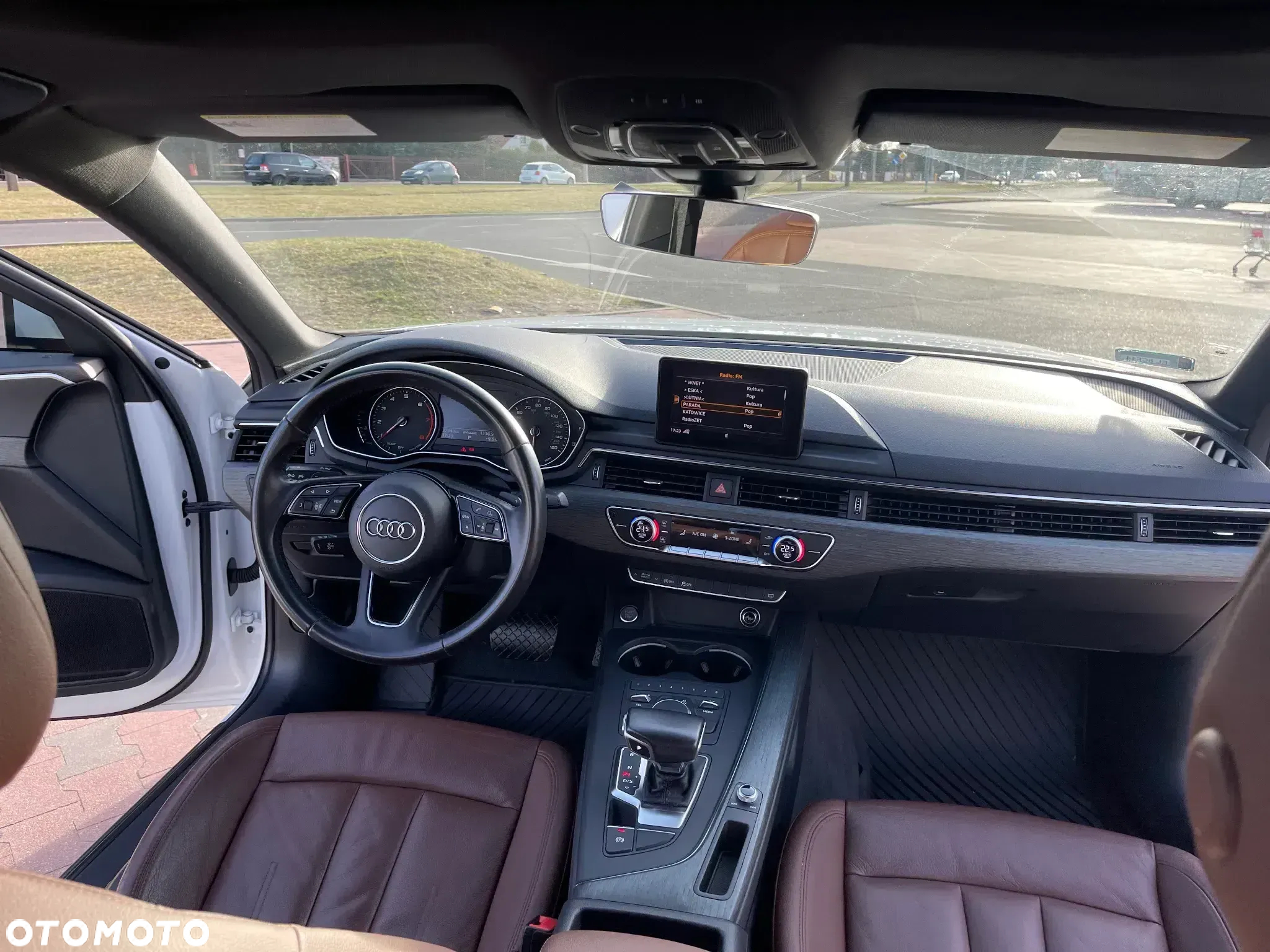 Audi A4 2.0 TFSI ultra S tronic - 24